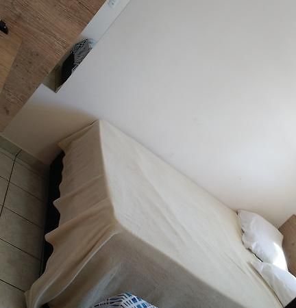Dormitorio Canarinho Goiânia Exteriér fotografie