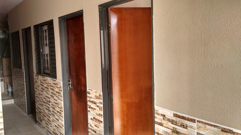 Dormitorio Canarinho Goiânia Exteriér fotografie