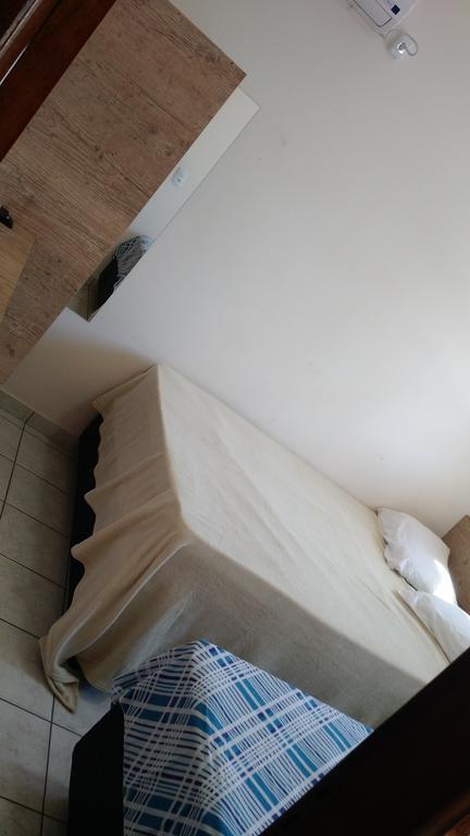 Dormitorio Canarinho Goiânia Exteriér fotografie