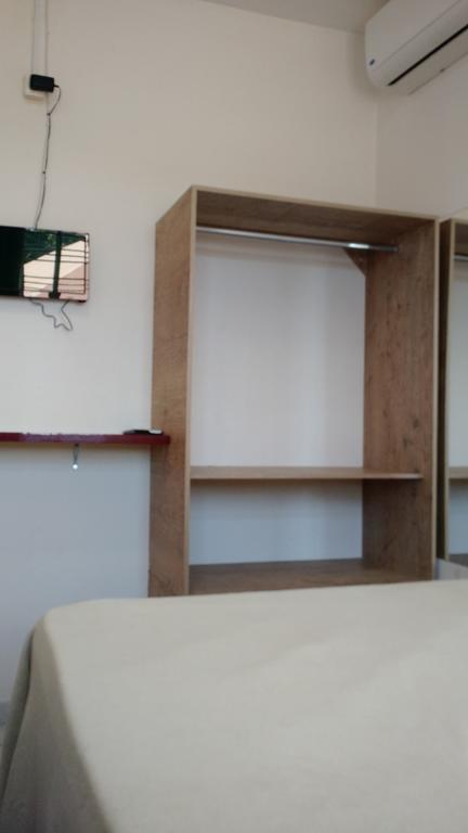 Dormitorio Canarinho Goiânia Exteriér fotografie