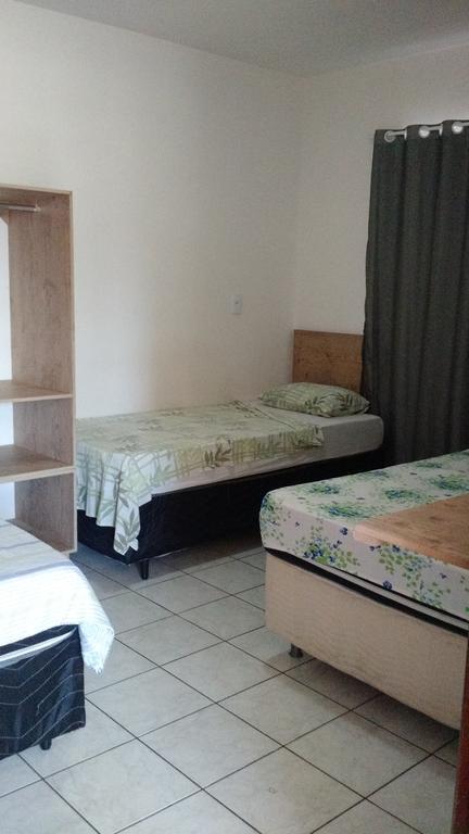 Dormitorio Canarinho Goiânia Exteriér fotografie
