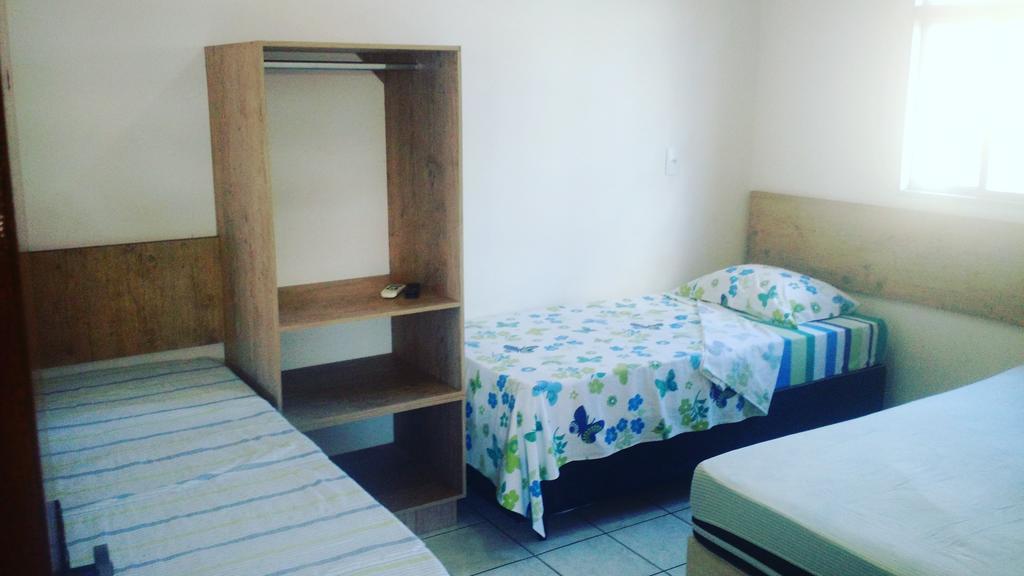 Dormitorio Canarinho Goiânia Exteriér fotografie